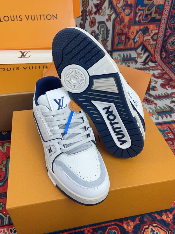 ルイヴィトン靴角部分ディテール